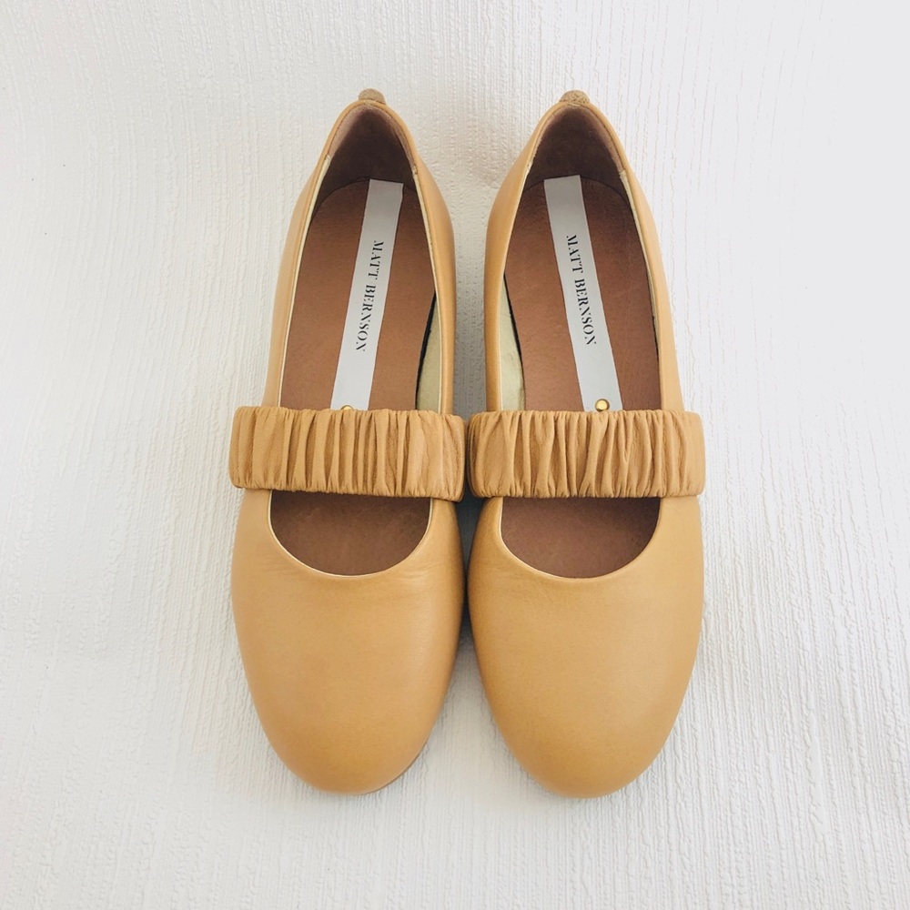 Sundance Matt Bernson Floating Tan Shoes.